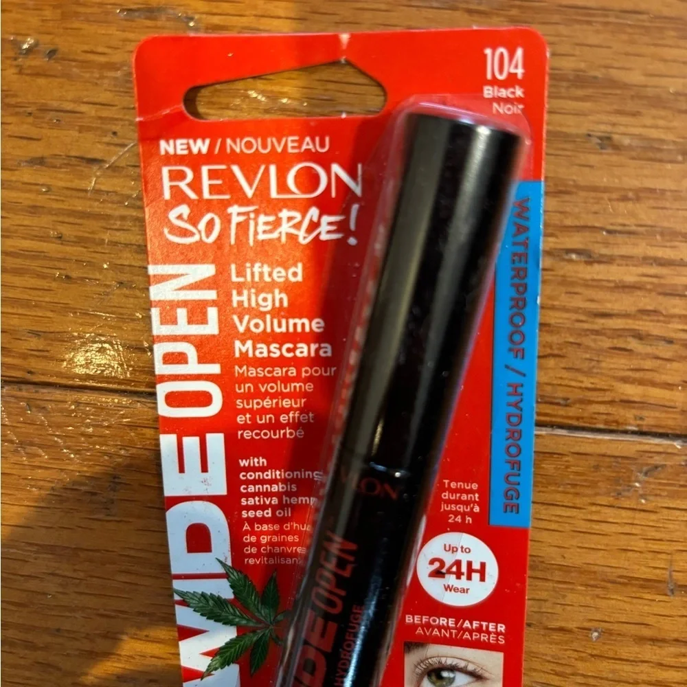 Revlon 24h So Fierce Eyes Wide Open Waterproof Mascara #104 black